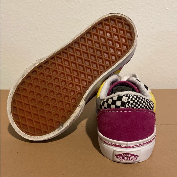 Vans multi color-pattern sneakers toddler size 6 - Picture 3 of 5